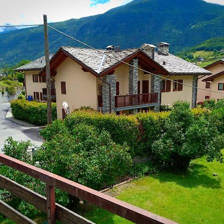 Appartamento Ai Piedi Del Gran Paradiso Saint-Pierre Extérieur photo